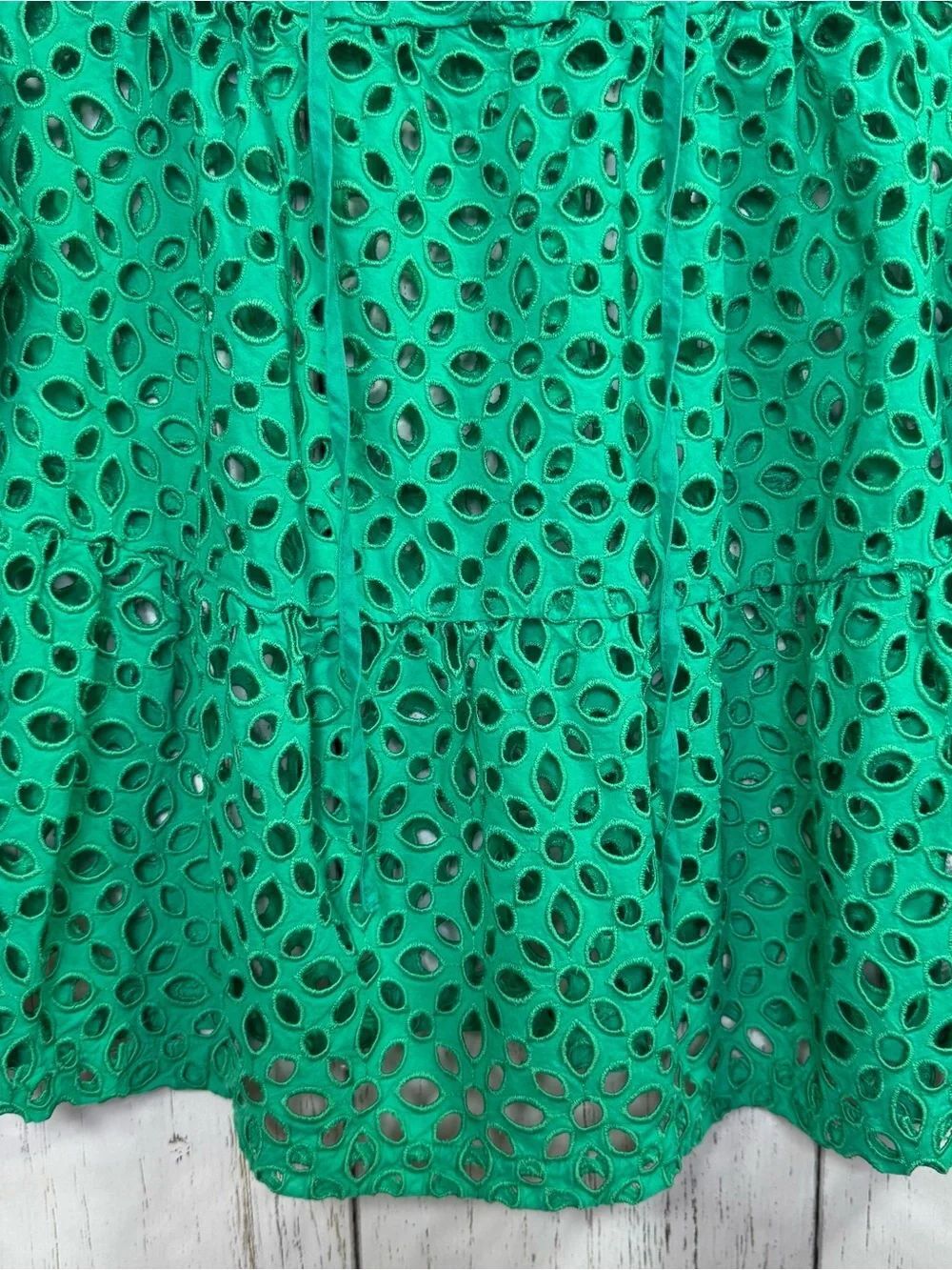 J.Crew Green Eyelet Lace Boho Peasant Blouse Cottagecore Resort Coastal Top M - Picture 7 of 13